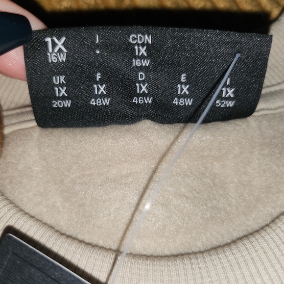 Cardi B top - Picture 4 of 5